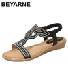 Sommer Hausschuhe Frauen Luxus Outdoor Strand Flip Flops weibliche Flats andalen Frau Trend Design Slides Schuhe plus Größe 36-42