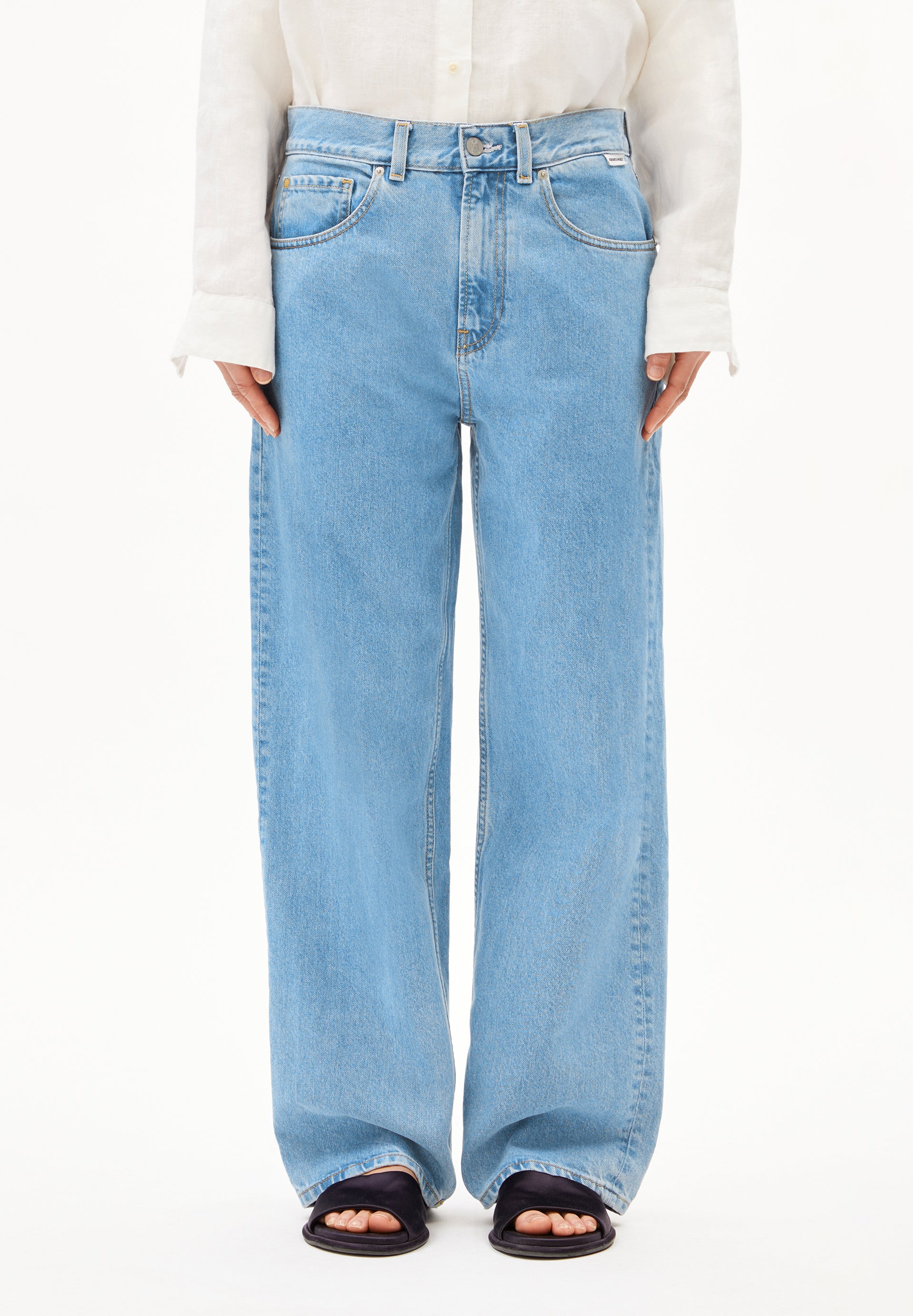 HAAYI | Wide Leg Low Waist aus recycelter Baumwolle - blau (30-30) Image