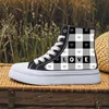 Damen-Sportschuhe für alle Jahreszeiten, Outdoor-Studenten, Fashionistas, Damen-Leinenschuhe, hohe runde Zehen, flache Schuhe, atmungsaktive vulkanisierte Schuhe, Digitaldruck-Damenschuhe