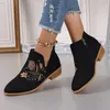 Mode Retro Stiefeletten Gestickte Spitz Loafers Elegante Casual Low Heels Schuhe Mokassin Schuhe