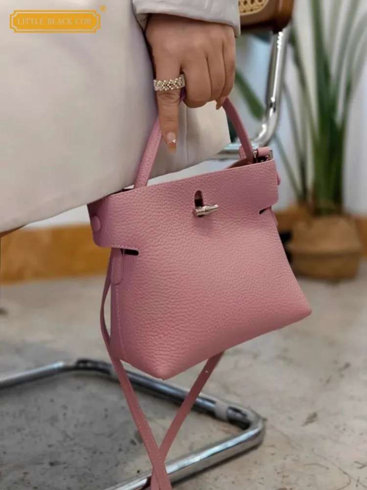 Frauen Echtes Leder Tasche Kleine Tote Handtasche Fashion Solid Casual Bambus Form Haspe Eimer Tasche Einzelnen Schulter Umhängetaschen