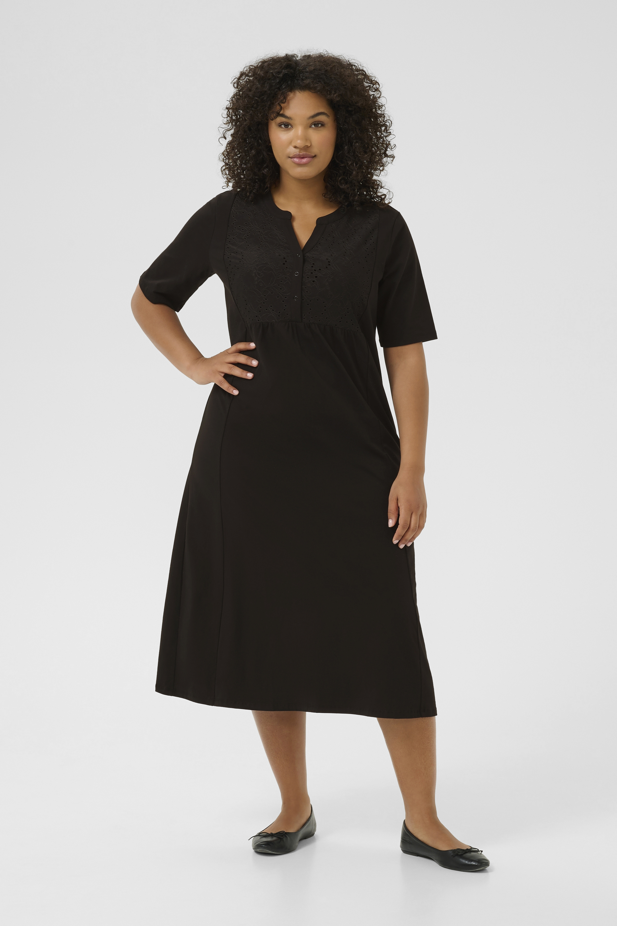 Jersey-Kleid in regulärer Passform black Image