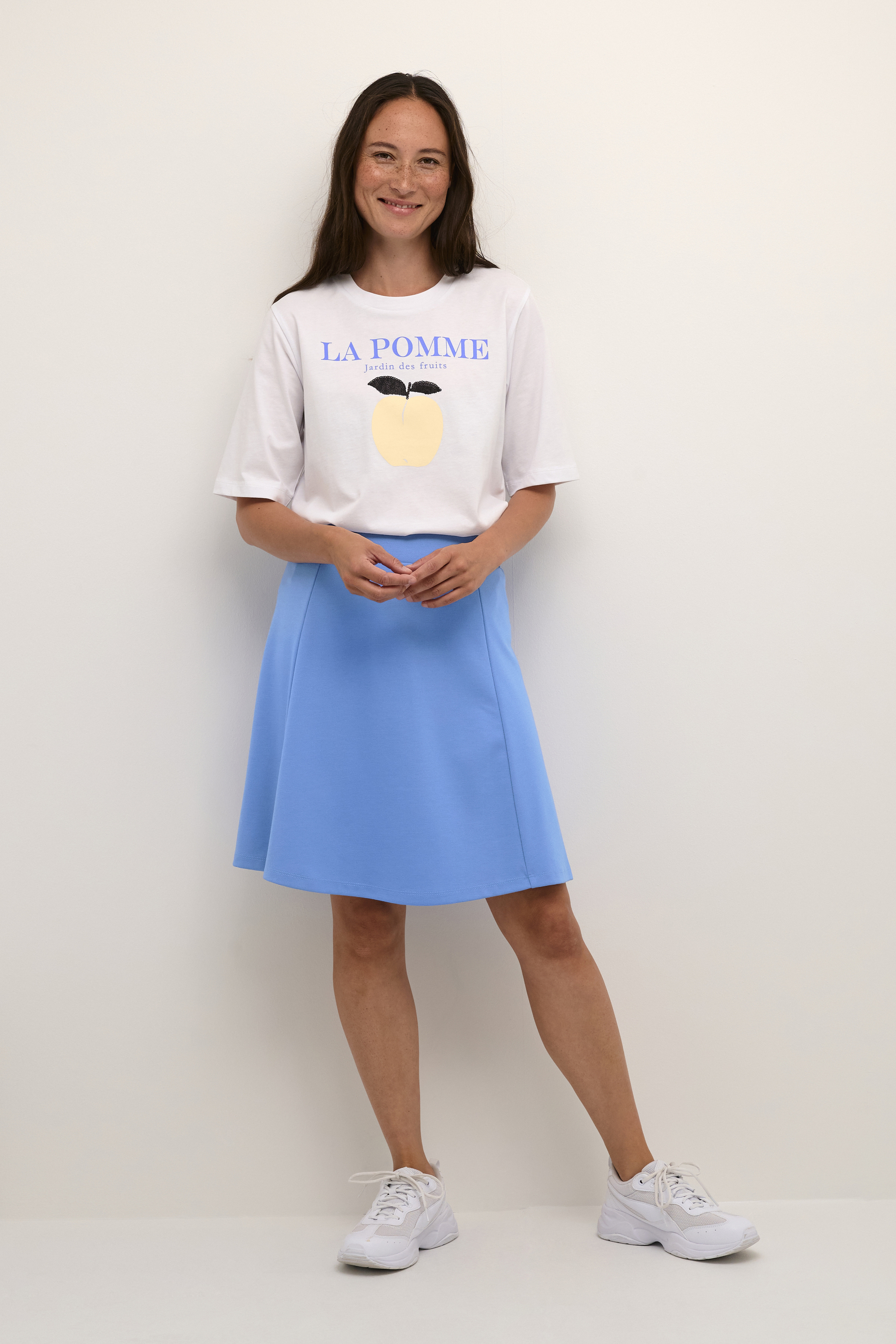 Rock A-shape Ultramarine dark blue Image