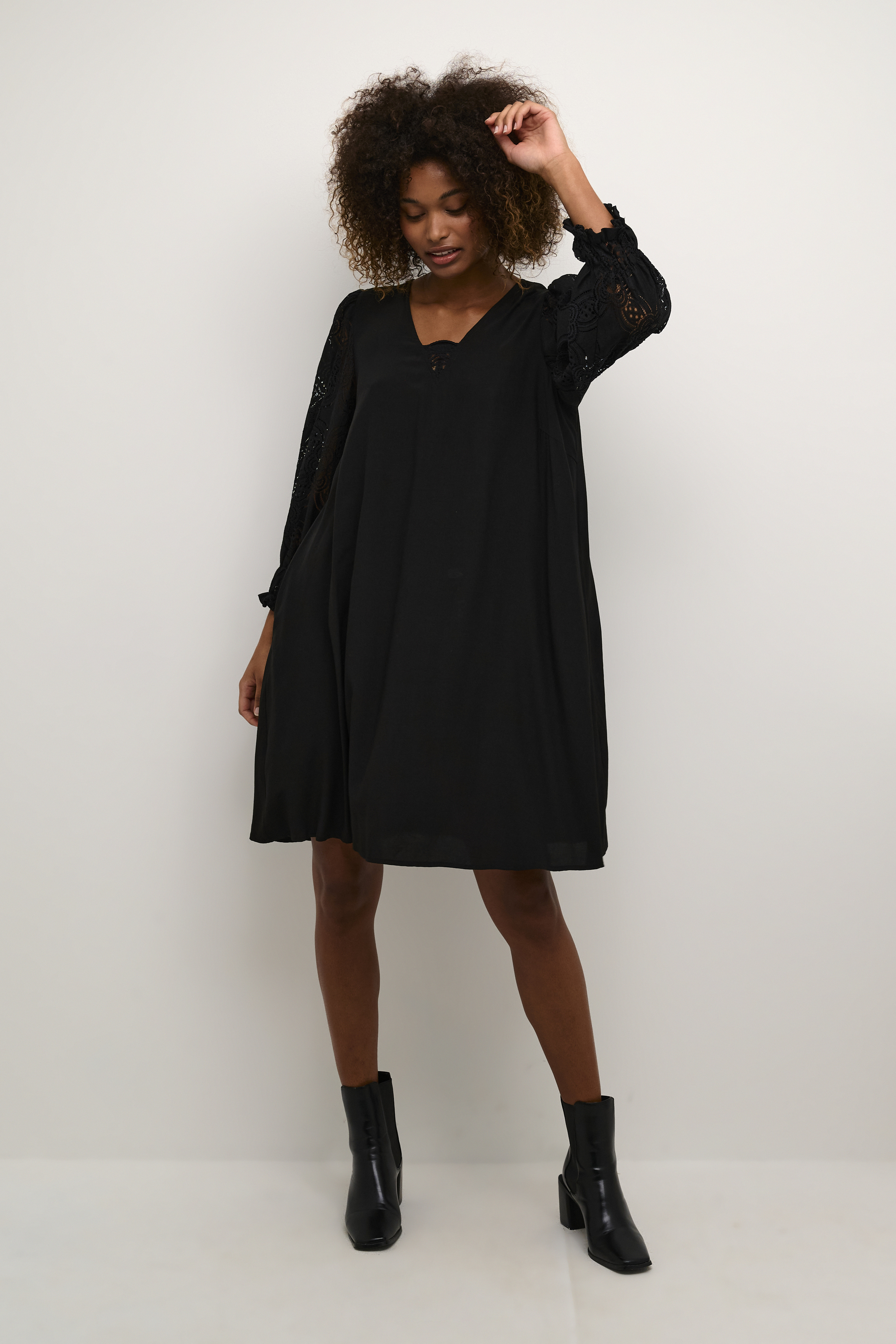 Kleid Relaxed fit black Image
