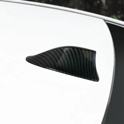 Universal Aerials Carbon Fiber Look Car Roof Top Mount Shark Fin Aerial Antenna Toppers Car Radio AM