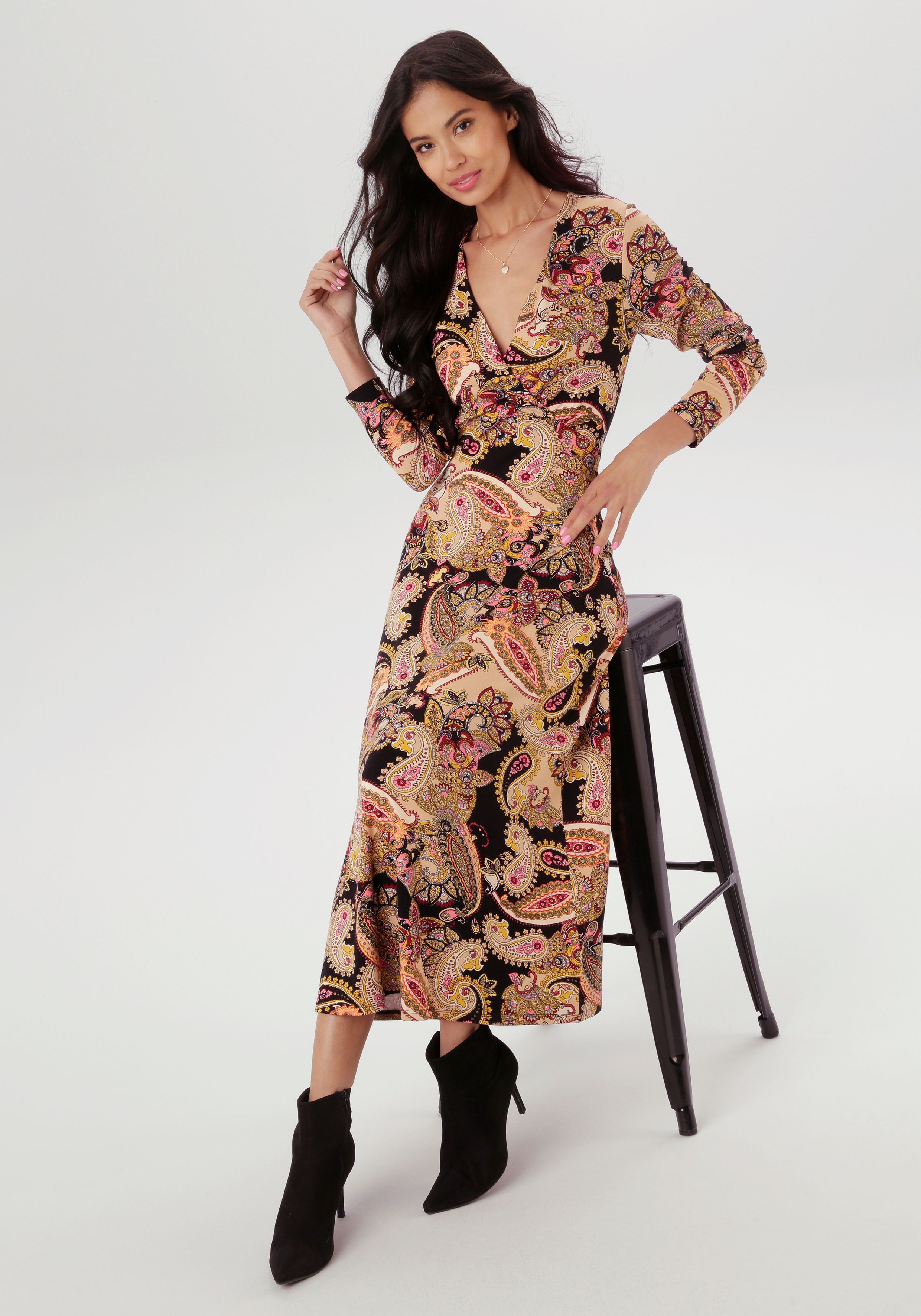 Midikleid ANISTON SELECTED, Damen, Gr. 36, N-Gr, schwarz (beige, orange, braun, rosa, camel, schwarz), Single Jersey, Obermaterial: 95% Viskose, 5% Elasthan, bedruckt, gemustert, figurumspielend wadenlang, V-Ausschnitt, Kleider Midikleid, mit...