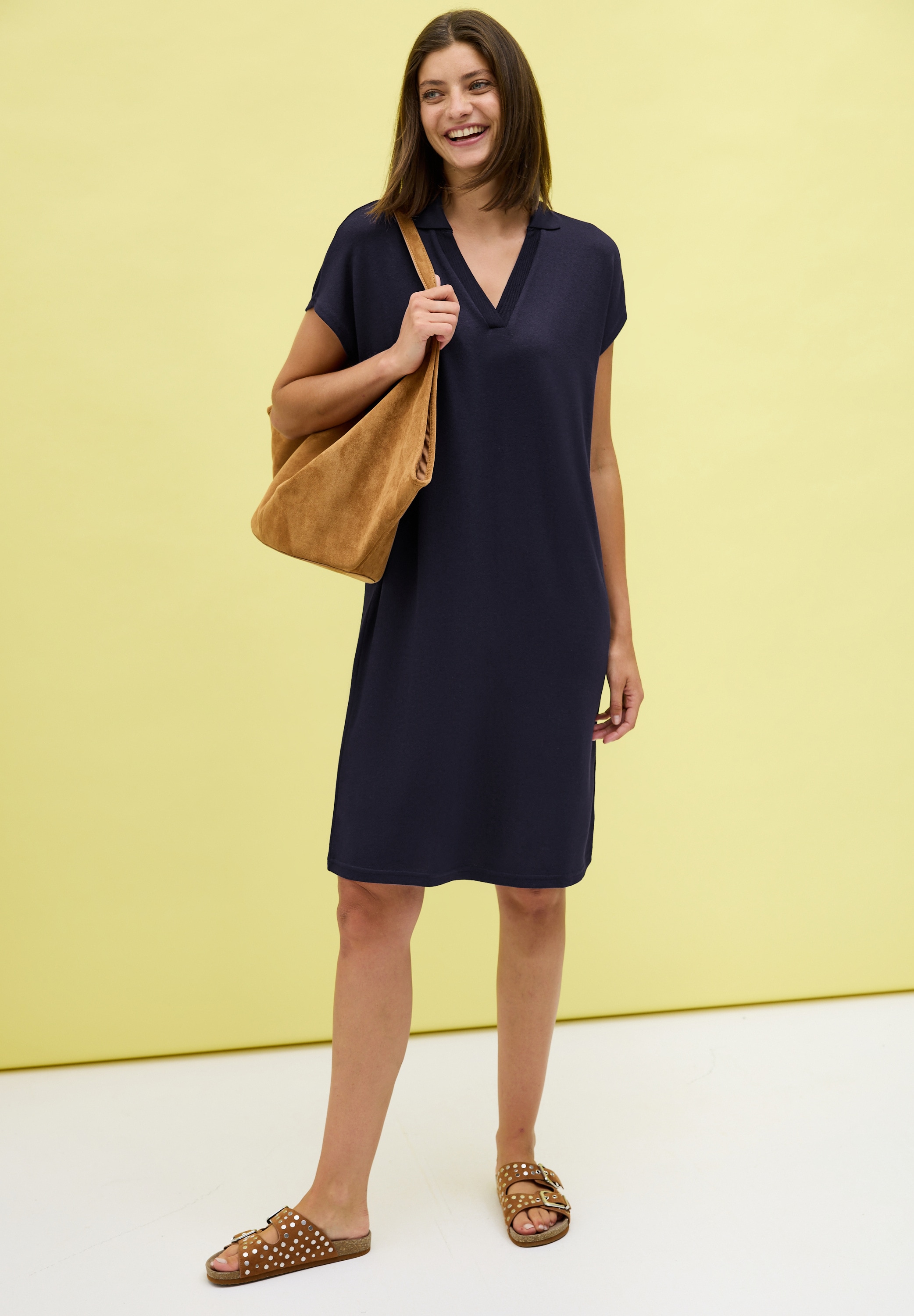Strickkleid CECIL, Damen, Gr. XL (44), N-Gr, blau (urban dunkelblau), Web, Obermaterial: 78% Viskose, 17% Polyester, 5% Elasthan, unifarben, lässig geschnitten kniefrei, V-Ausschnitt, Kleider, mit Hemdkragen Image