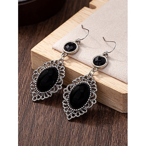 Gothic-Vintage-Tropfenohrringe für Damen mit rotem Edelstein, filigranes Antik-Silber-Ohrhänger-Design für Halloween-Partys und Cosplay Image