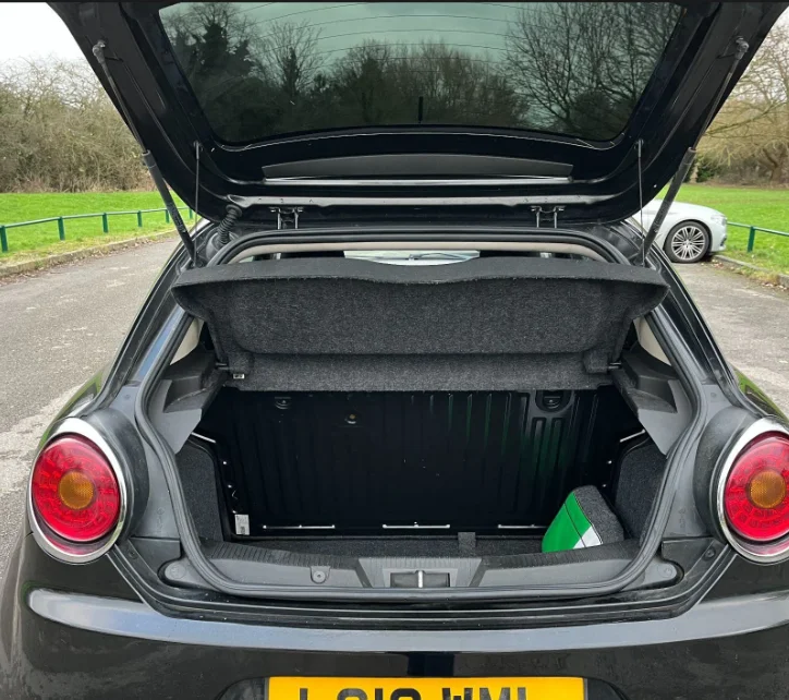 Auto-Streben mit Federn für Alfa Romeo MiTo 2008–2018, 3-türiger Schrägheck, Heckklappe, Kofferraum, Kofferraum, Kofferraum, unterstützt Stoßdämpferstange Image