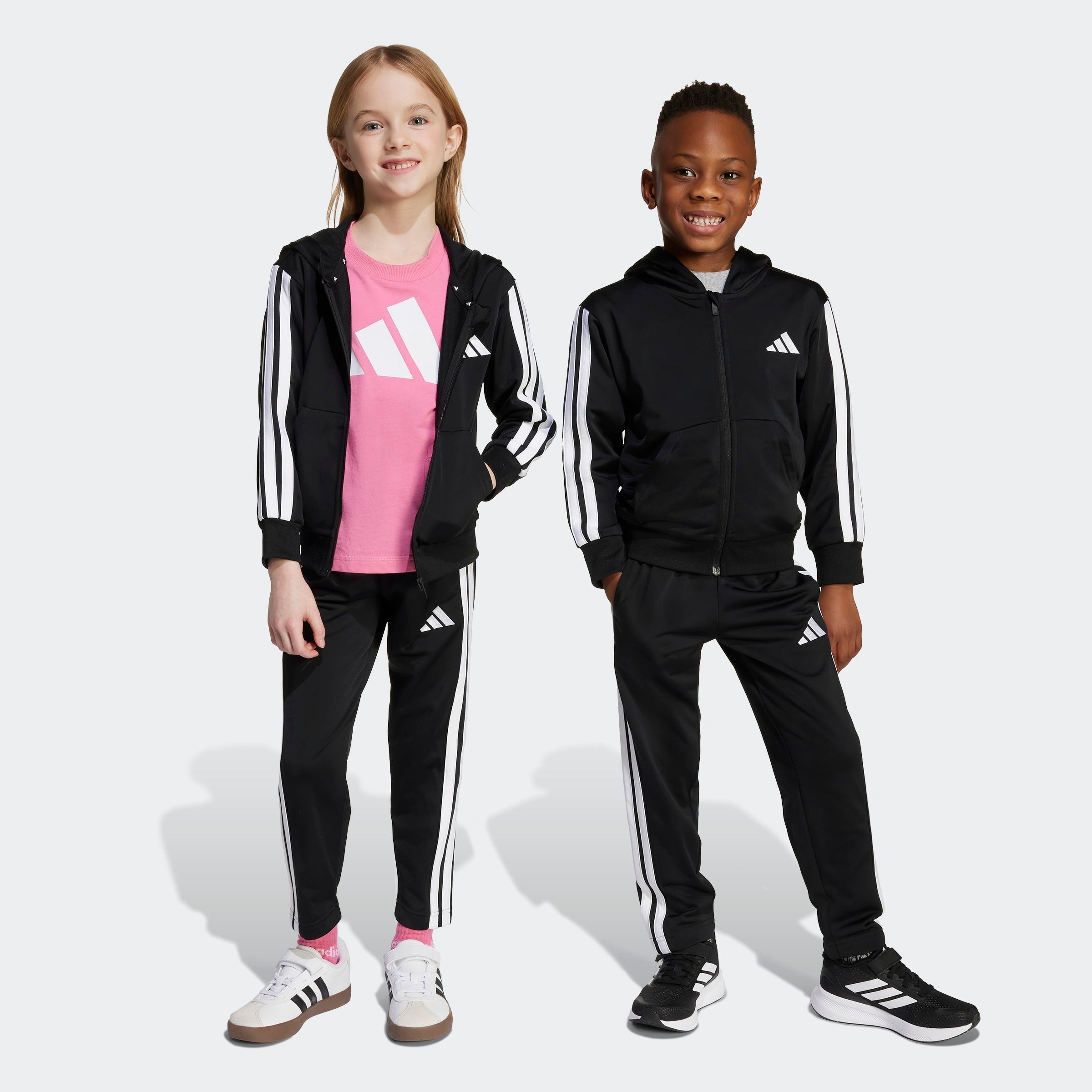 Trainingsanzug ADIDAS SPORTSWEAR "LK 3S HD TR TS", Kinder, Gr. 128, schwarz-weiß (schwarz, weiß), Obermaterial: 100% Polyester, Sportlich, Sportanzüge Image