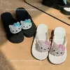 Sanrio Neue süße Strass Hello Kitty Damen Flip Flops Ins Style Spicy Y2k trendige dicke Sohle Hausschuhe Home Freizeitschuhe