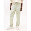 Stoffhose TOMMY JEANS "TJM ISAAC LIGHT CORD PANTS", Herren, Gr. 33, Länge 32, grün (misty sage), Cord, Obermaterial: 100% Baumwolle, unifarben, casual, regular fit lang, Hosen, Mit Gürtelschlaufen