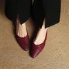 Neue Sommersandalen Damenschuhe Runde Zehensandalen für Damen Mode aushöhlen handgefertigte Sandalen Schuhe Low Heel flache Schuhe Schwarz