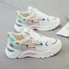 Turnschuhe Frauen Vulkanisieren Schuhe 2025 Neue Weibliche Schwarz Weiß Plattform turnschuhe Dicke Sohle Casual Damen Schuhe