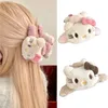 1 Stück Hello Elegant Kitty Velours-Haarklammer in Schmetterlingsform mit Schleifendetail, mittlere Größe, Farbe, Geburtstagsgeschenke, passender Druck