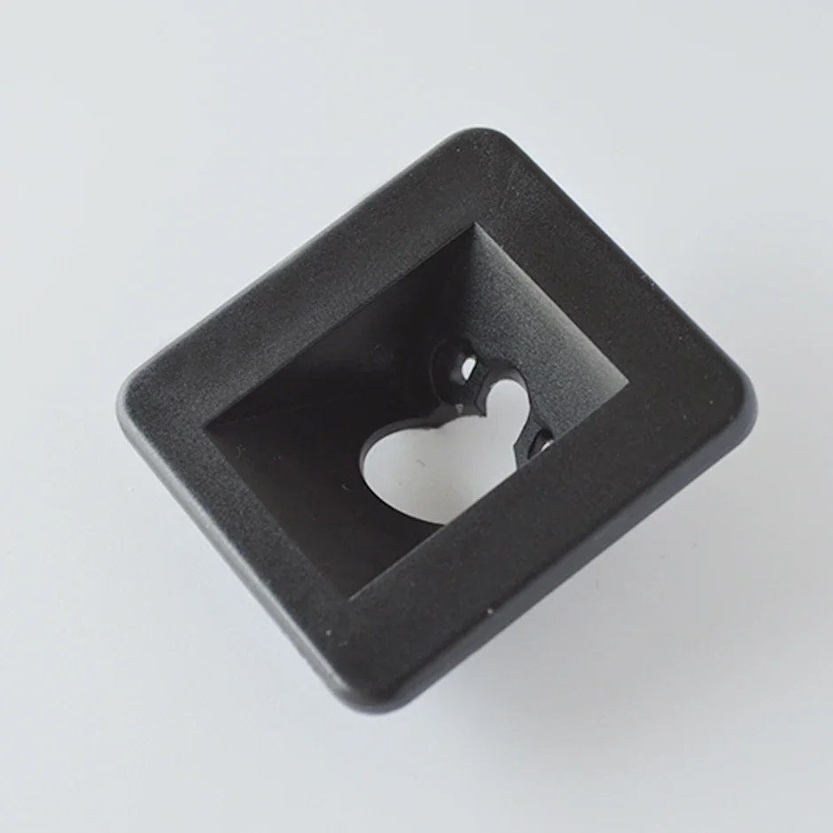 1Pc Auto Rückansicht Kamera Halterung Platte Lichter Montieren Universal Fahrzeug Reverse Cam Back Up Halter Für Kia K3 k3S Image