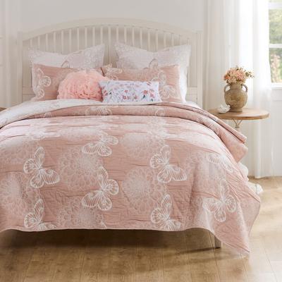 Greenland Home Fashions Mariposa Reversible Matelassé Blossom and Butterflies Coverelet Set by BrylaneHome in Pink (Size FL/QUE)