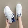 Herbst Mode Neue frauen Kleine Weiße Schuhe Große Größe Vordere Spitze-up Low-top Turnschuhe frauen Casual schuhe zapatos de mujer