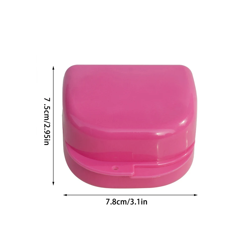 Temporäre Zahndekoration, gefälschte Zahnspangen mit Metalldrähten und Halterung, zahnmedizinisches Werkzeug, Übungs-Requisiten für zahnmedizinische Studenten Image