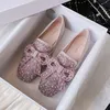 Maogu Frau Perle Perlen atmungsaktive Ballerinas Schönheit Bogen Schnalle Mokassins Schuh für Frauen große Größe 43 Kristall Schleife flache Schuhe