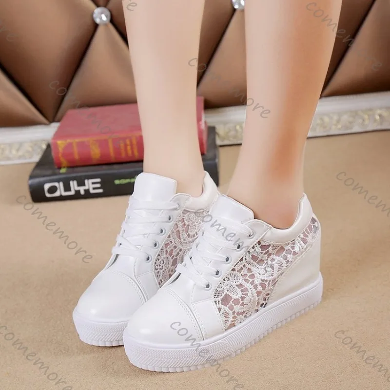 Comemore Frühling und Sommer Weiße Turnschuhe Schuhe Casual Erhöhte Höhe Mesh Atmungsaktive Sport frauen Schuhe Flache Unterseite Tennis