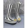 Goldfinger-Damen-Kurzstiefel, runde Zehen, dicker Boden, mittelhohe Stiefel, schwarz-weiß gestreifter Stiefel, Markendesign-Schuhe, große Größe 43