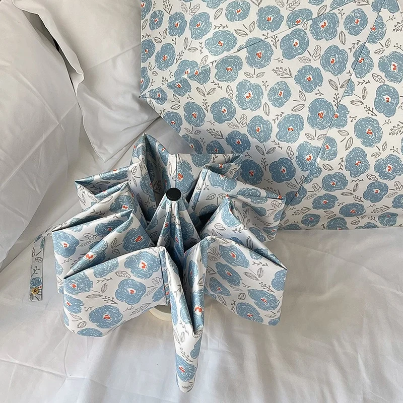 Vollautomatischer faltbarer Regenschirm für Regen und Sonnenschein, Ölgemälde, kleiner blauer Blumensonnenschirm und Sonnenschutz Image