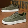 Heißer Verkauf Grün Skateboard Schuhe Männer Neue Mode Bequeme Casual Turnschuhe Für Männer Original Low-cut Nicht-slip männer Sport Schuhe