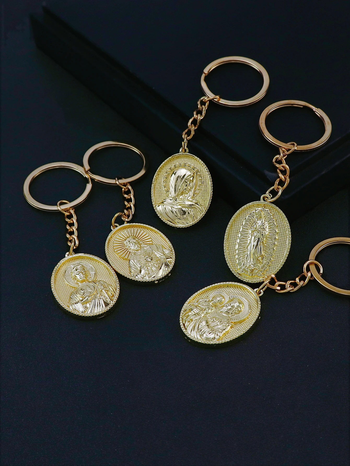 1-teiliger Schlüsselanhänger mit christlichem Charakterkopf-Anhänger aus Metall für den täglichen Gebrauch Image