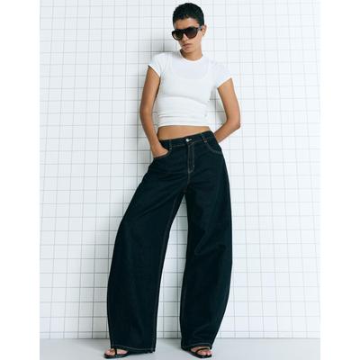 Bershka Wide-Leg Barrel Jeans Women 04 Black