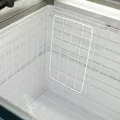 Separatore per congelatore a pozzetto Scaffale a griglia multistrato per ghiaccioli Divisori per congelatore regolabili per conservazione di bevande alimentari ventilate