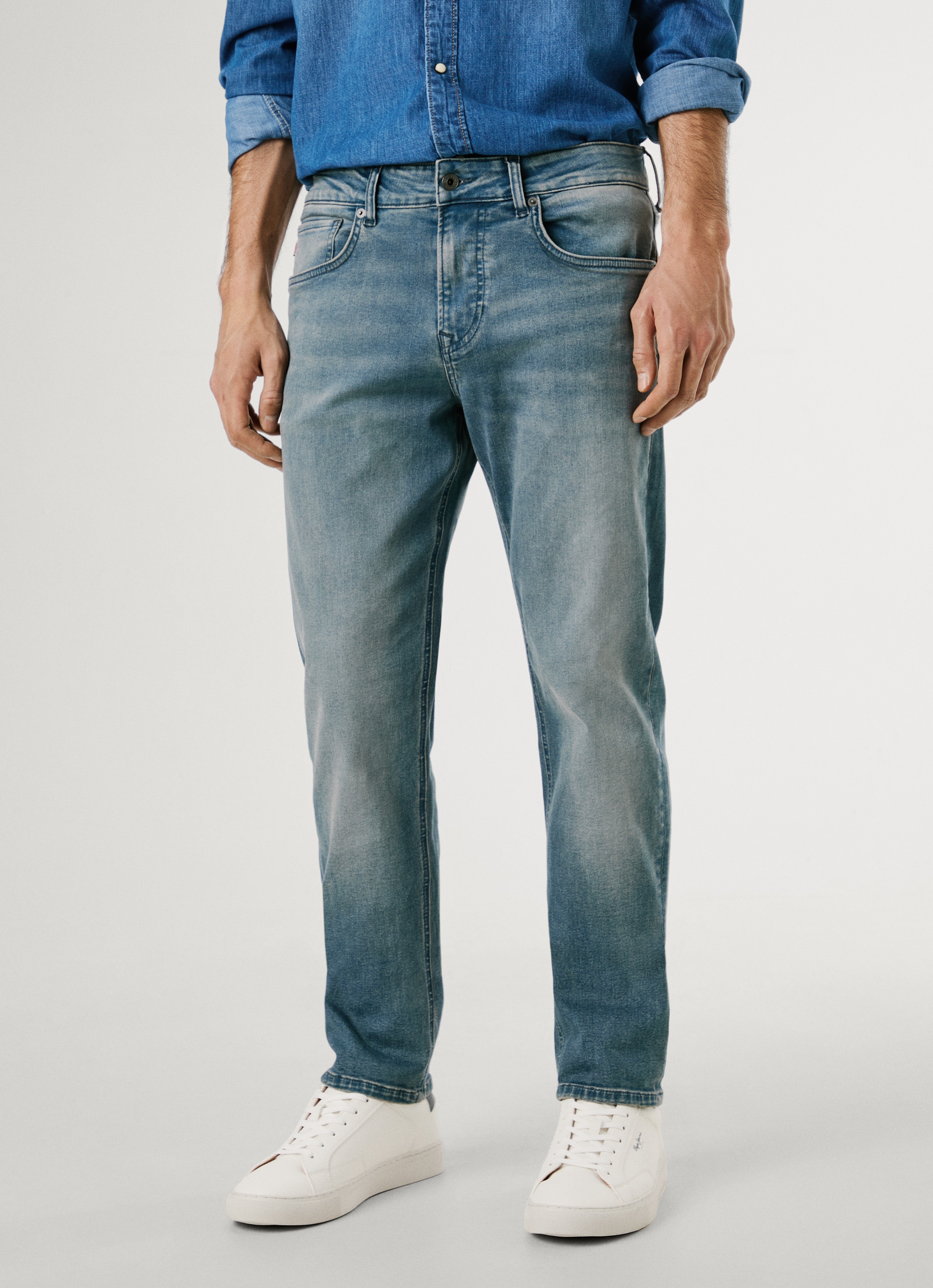 Straight-Jeans PEPE JEANS "CASH", Herren, Gr. 34, Länge 32, blau (light blau used), Denim/Jeans, Obermaterial: 93% Baumwolle, 5% Polyester, 2% Elasthan, straight fit lang, Jeans Straight-Jeans, im 5-Pocket-Stil