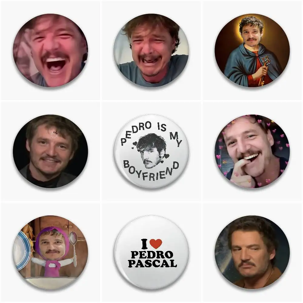 Lustige P-Pedro Pascal M-Mood M-Meme Abzeichen Weißblech Soft Button Pin Brosche Metall Abzeichen Benutzerdefinierte Schmuck Zubehör Hut Tasche Revers Image