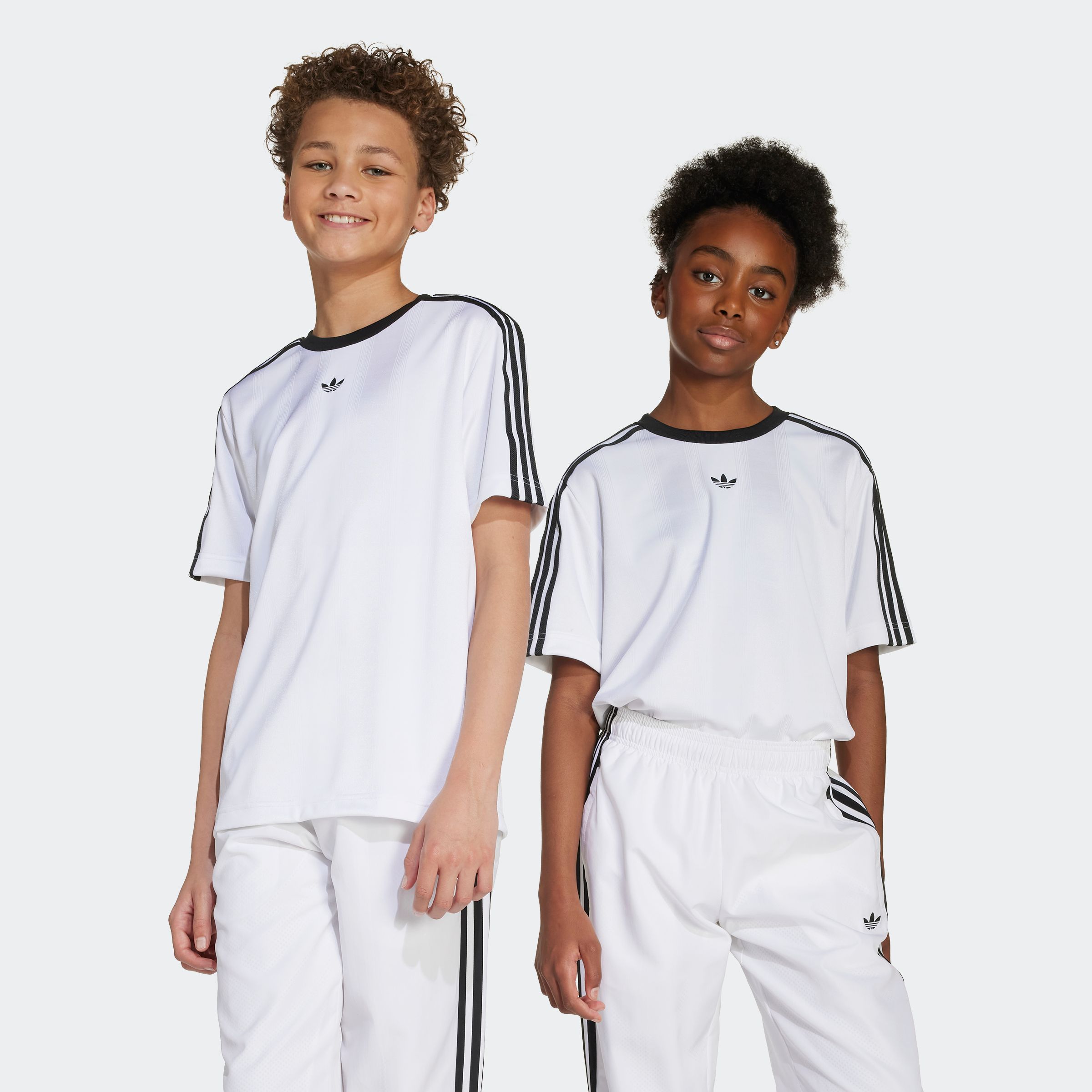 T-Shirt ADIDAS ORIGINALS "TEE", Kinder, Gr. 170, schwarz-weiß (weiß, schwarz), Obermaterial: 100% Polyester, Sportlich, Shirts Image