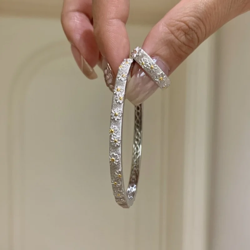Silber 925, gebürstetes Relief, kleine Gänseblümchen-Ringe, Armband für Frauen, feine Retro-Hof-Stil, Hochzeit, exquisite Blumen-Schmucksets Image