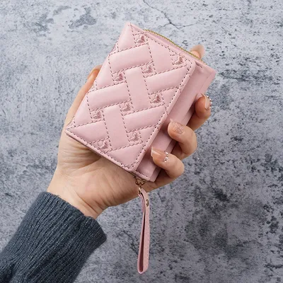New Women's Wallet Short, Simple Embroidered Love PU Zero Wallet Multi Card Small Wallet Wallet Wallet Clip Card Bag