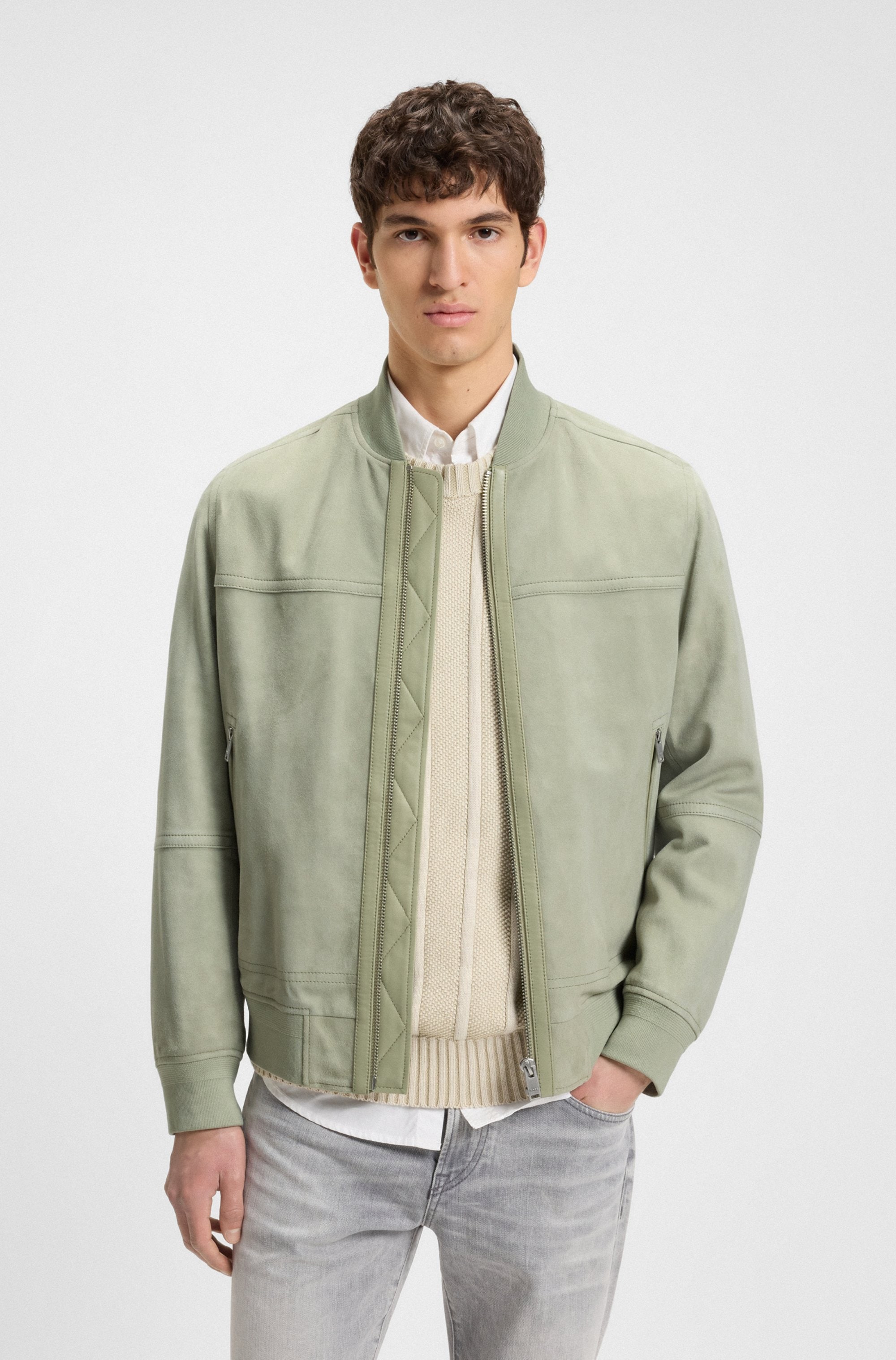 Lederjacke BOSS ORANGE "Johice", Herren, Gr. 54, grün (open grün370), Obermaterial: 100% Ziegenleder, unifarben, regular fit hüftlang, Rundhals, Flachstrickbündchen, Jacken, aus weichem Ziegennappaleder Premium Herrenmode Leather Blouson Bomber