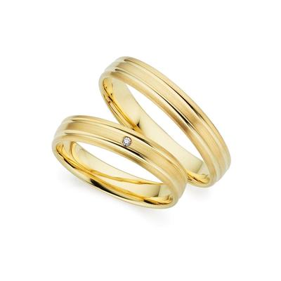 Trauring PHÖNIX "Schmuck Geschenk Gold 333 Trauring Ehering LIEBE versch. Varianten" Gr. 54, gold (gelbgoldfarben), Fingerringe, 54, ohne Brillant, Gelbgold 333, 4,0mm, Made in Germany, wahlweise mit oder ohne Brillant Image