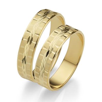 Trauring FIRETTI "Schmuck Geschenk Gold 375 Hochzeit Ehering "LIEBE" Gr. 50, gold (gelbgoldfarben), Fingerringe, 50, Gelbgold 585, 5mm, Made in Germany Image