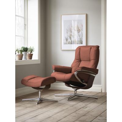 Relaxsessel STRESSLESS "Mayfair", rot (henna paloma), B:83cm H:102cm T:74cm, Leder PALOMA: PALOMA ist ein durchgefärbtes Semianilin-Möbelleder mit natürlicher Narbung., Sessel, mit Hocker, mit Cross Base, Größe S, M & L, Holzakzent Braun Image
