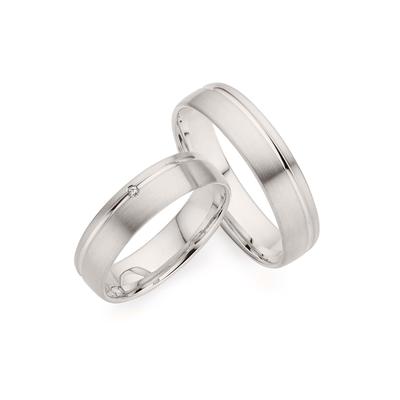 Trauring PHÖNIX "Schmuck Geschenk Silber 925 Trauring Ehering LIEBE versch. Varianten" Gr. 54, silber (silberfarben), Fingerringe, Damen, 54, 0,03 ct SI = kleine Einschlüsse mit Brillanten, Silber 925 (Sterlingsilber), 5mm, Made in Germany -... Image