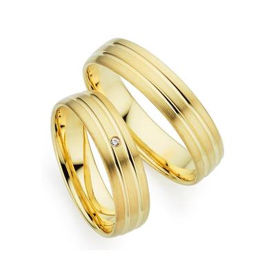 Trauring PHÖNIX "Schmuck Geschenk Gold 333 Trauring Ehering LIEBE versch. Varianten" Gr. 65, gold (gelbgoldfarben), Fingerringe, 65, 0,01 ct SI = kleine Einschlüsse mit Brillant, Gelbgold 333, 5,0mm, Made in Germany, wahlweise mit oder ohne Brillant Image