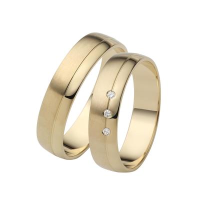 Trauring FIRETTI "Schmuck Geschenk Gold 750 Hochzeit Ehering "LIEBE" Gr. 52, gold (gelbgoldfarben), Fingerringe, 52, 0,03 ct SI = kleine Einschlüsse mit Brillanten, Gelbgold 375, 5mm, Made in Germany, wahlweise mit oder ohne Brillanten Image