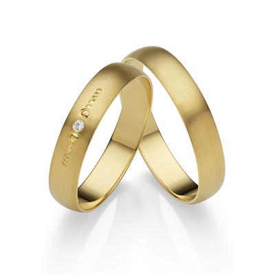 Trauring FIRETTI "Schmuck Geschenk Gold 375 Hochzeit Ehering "LIEBE" Gr. 53, gold (gelbgoldfarben), Fingerringe, 53, ohne Brillant, Gelbgold 375, 4mm, Made in Germany, wahlweise mit oder ohne Brillant Image