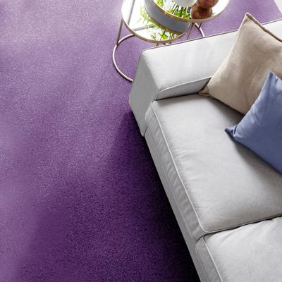 Teppichboden ANDIAMO "Kira, Velours, Made in Belgium", lila, B:400cm H:8mm L:1200cm, Kunstfaser, Teppiche, Uni Farben, Breite 400 cm, strapazierfähig, pflegeleicht, Wohnzimmer Image