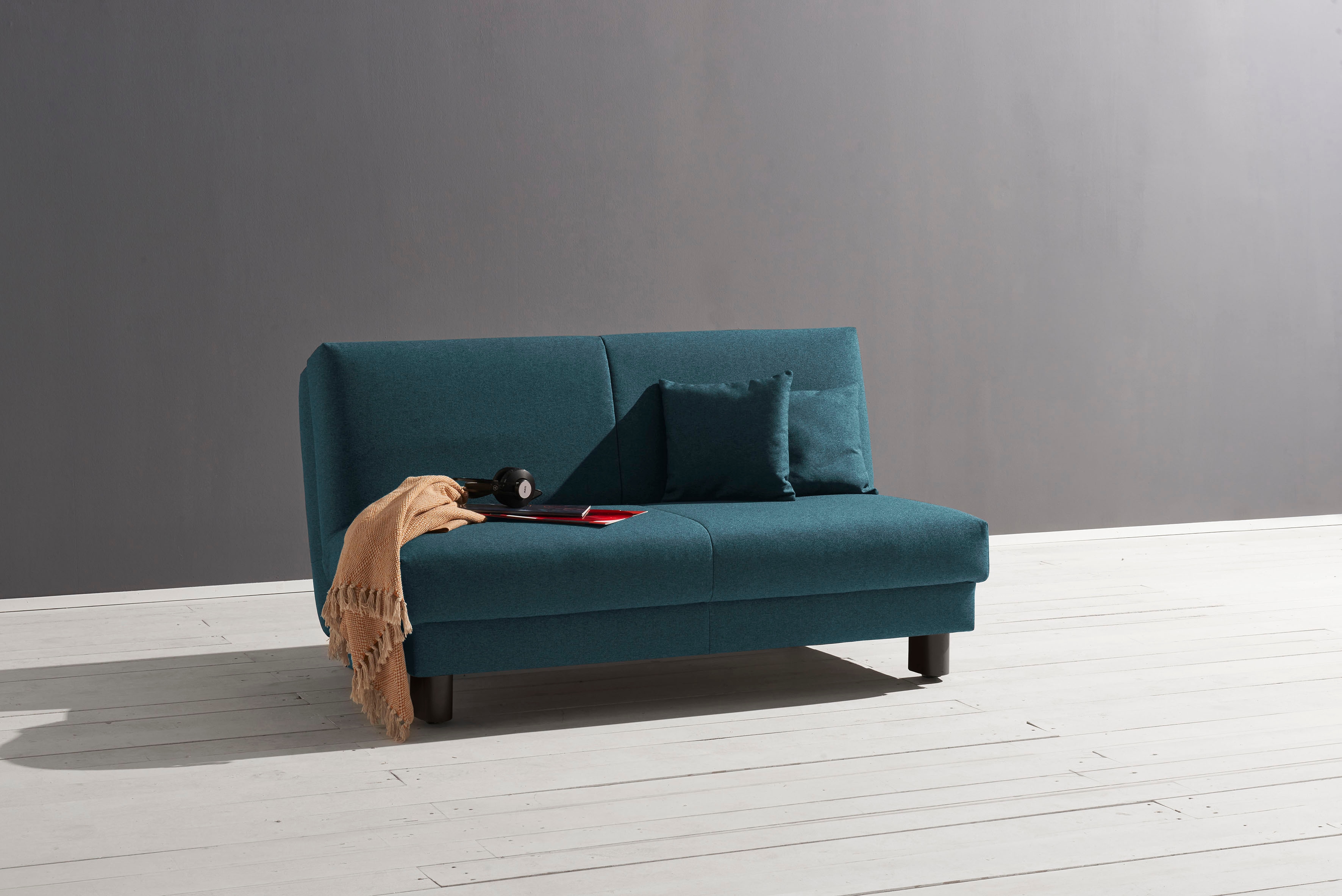 Schlafsofa ELL + ELL "Enny", blau (petrol), B:160cm T:100cm, Sofas, Liegefläche Breite 155 cm, Liegehöhe 45 cm, Füße schwarz, Rückenlehne