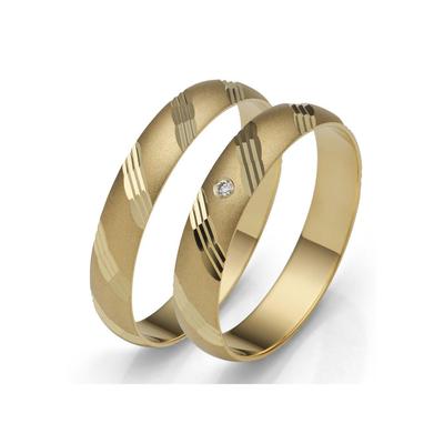 Trauring FIRETTI "Schmuck Geschenk Gold 375 Hochzeit Ehering "LIEBE" Gr. 62, gold (gelbgoldfarben), Fingerringe, 62, 0,015 ct SI = kleine Einschlüsse mit Brillant, Gelbgold 375, 4,0mm, Made in Germany, wahlweise mit oder ohne Brillanten Image