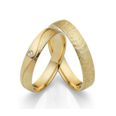 Trauring FIRETTI "Schmuck Geschenk Gold 750 Hochzeit Ehering "LIEBE" Gr. 60, gold (gelbgoldfarben), Fingerringe, 60, ohne Brillant, Gelbgold 375, 4mm, Made in Germany, wahlweise mit oder ohne Brillant Image