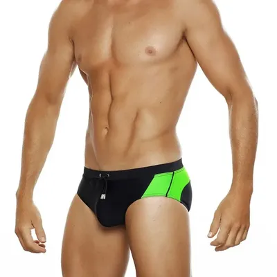 Sommer farblich passende Mode europäische und amerikanische Dreieck-Badehose Strandtrend, Dreieck-Badehose Männer UXH030 Image