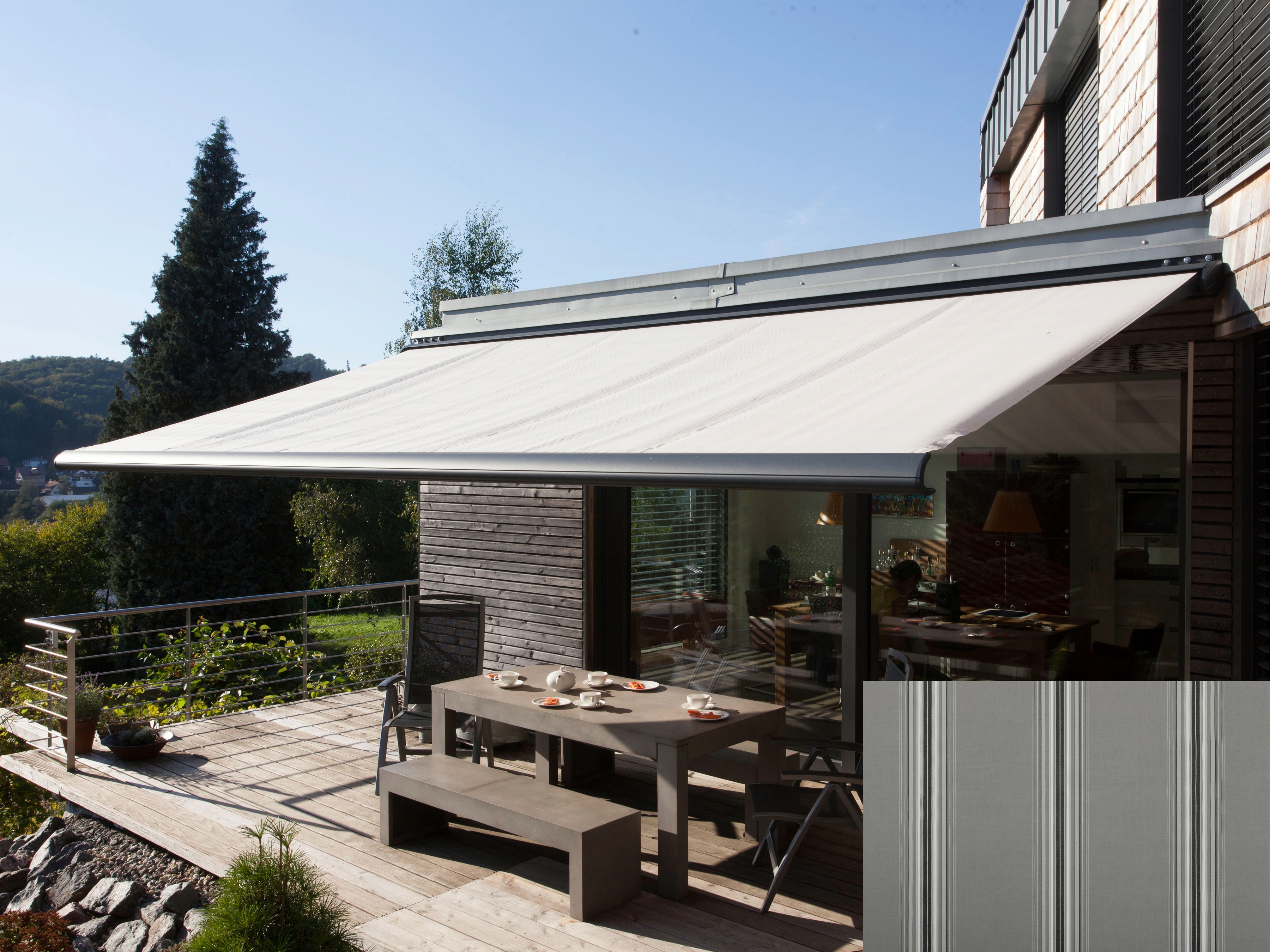 Kassettenmarkise WISMAR "Classic S-Compact", grau (grau, schwarz), B:550cm, Polyacryl, Markisen, Breite: 550 cm, Ausfall: 300 cm